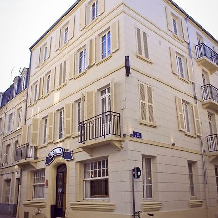 Hotel Le Reynita Trouville-sur-Mer Exterior foto