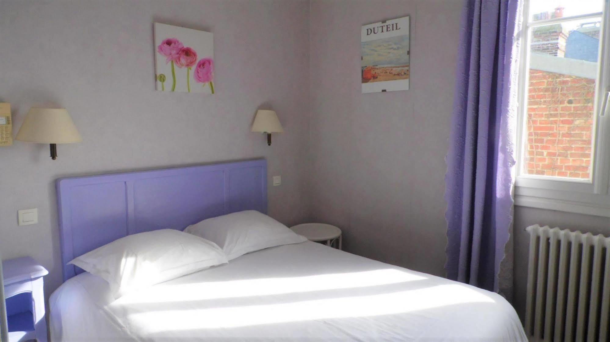 Hotel Le Reynita Trouville-sur-Mer Exterior foto